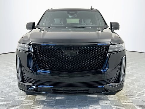 Used 2024 Cadillac Escalade ESV Sport w/ Touring Package AWD/4WD image 2