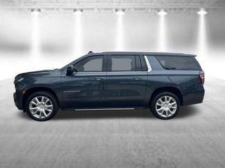 Used 2021 Chevrolet Suburban High Country RWD video 2