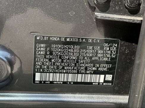 Used 2025 Honda HR-V LX image 2