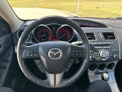 Used 2010 MAZDA MAZDA3 s Sport FWD image 12