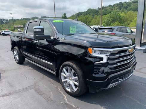 Used 2026 Chevrolet Silverado 1500 High Country w/ High Country Premium Package AWD/4WD image 8