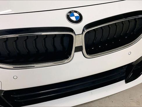 Used 2024 BMW 230i Coupe w/ Convenience Package image 30