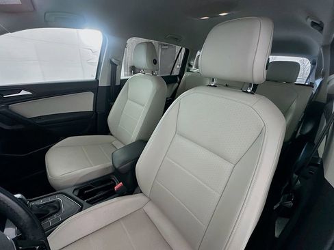 Used 2019 Volkswagen Tiguan SE image 20