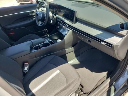 New 2026 Hyundai Sonata SEL FWD image 22