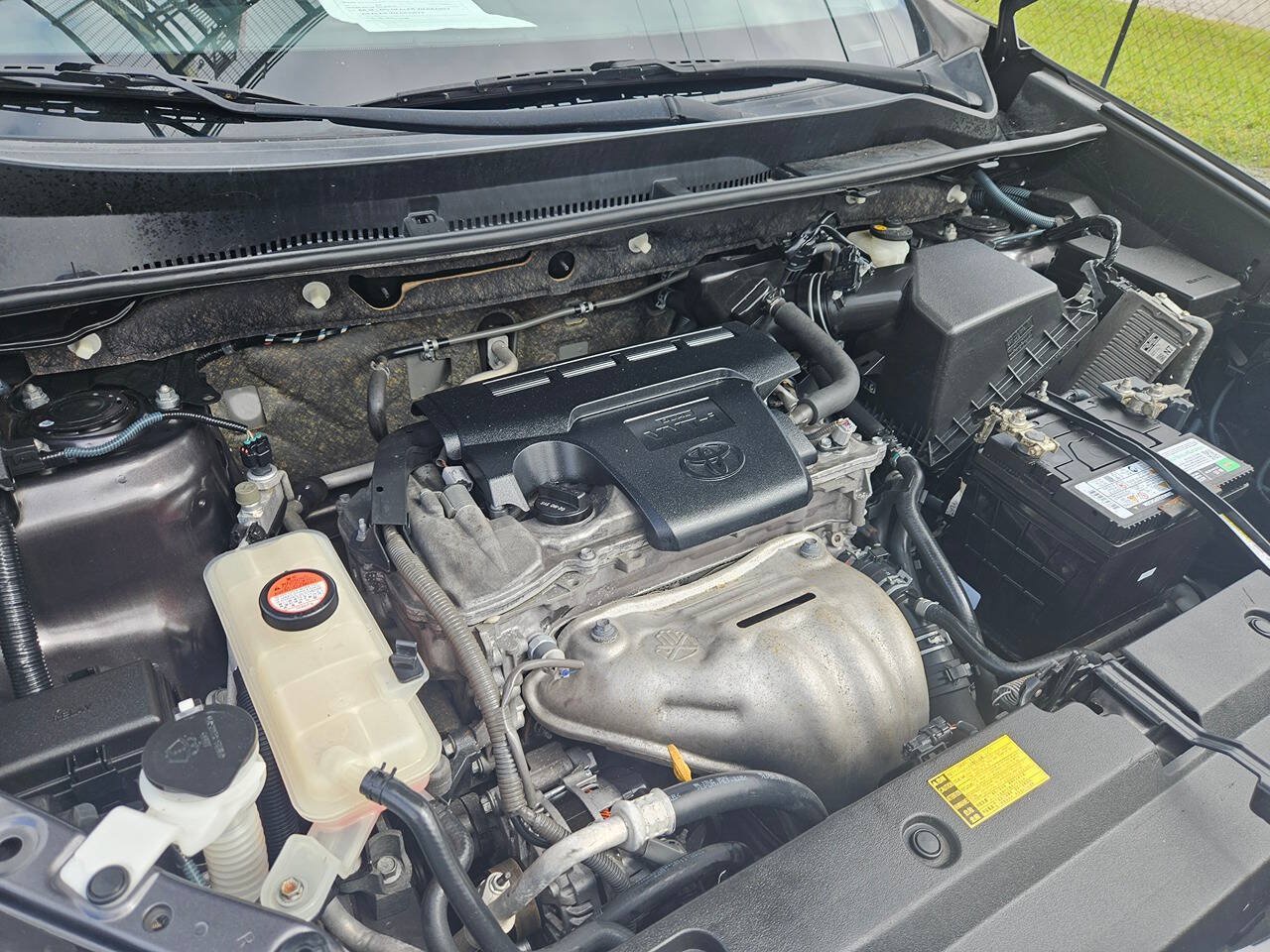 Used 2014 Toyota RAV4 LE FWD image 27