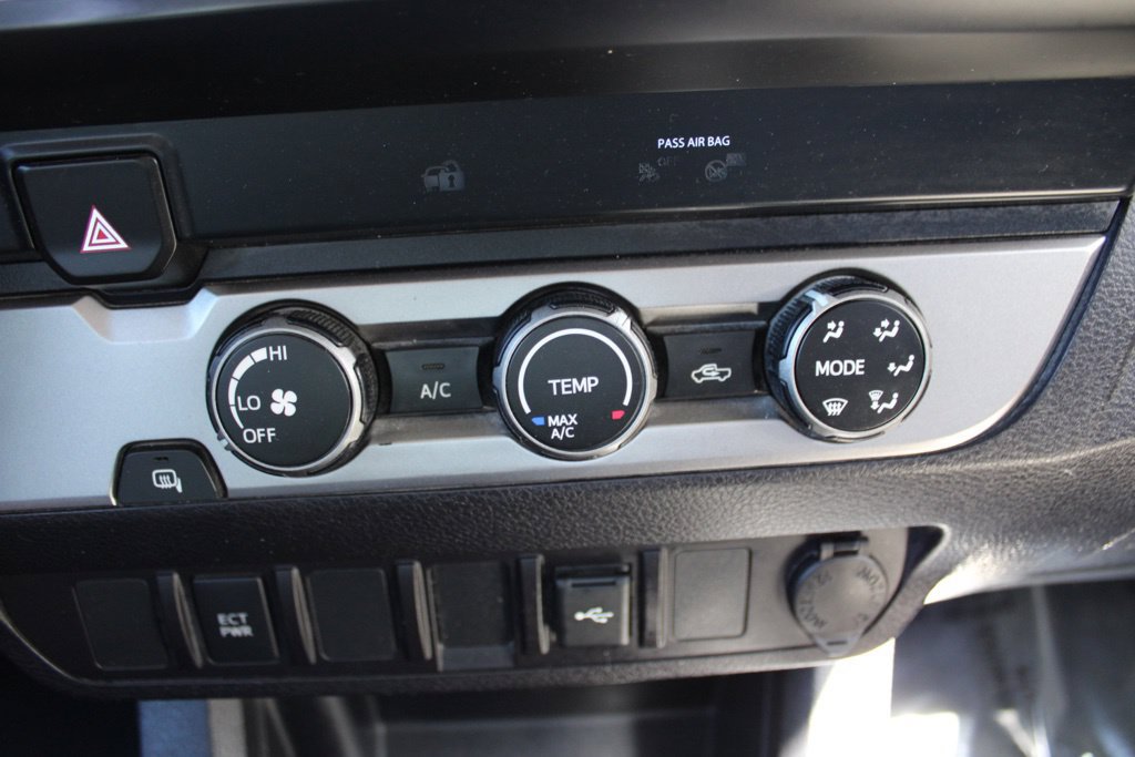 Used 2021 Toyota Tacoma SR w/ SR Convenience Package RWD image 16