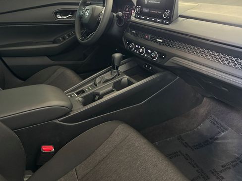Certified 2024 Honda Accord EX image 32