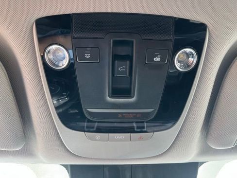 Used 2022 Kia Sorento EX w/ Panoramic Sunroof Package image 28