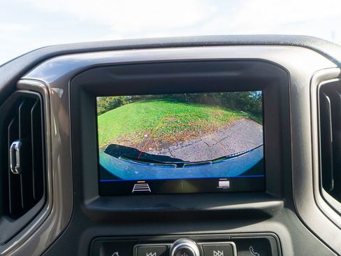 Used 2021 GMC Sierra 2500 4x4 Crew Cab w/ Gooseneck/5TH Wheel Package image 21