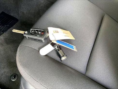 Used 2024 Toyota Corolla LE image 16