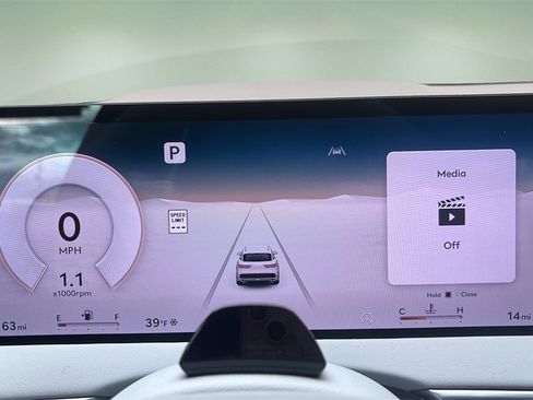 New 2026 Genesis GV70 2.5T Advanced image 18