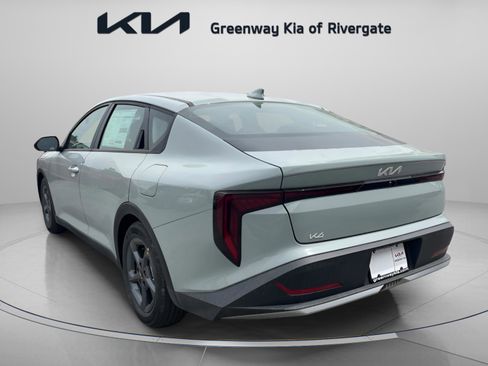 New 2026 Kia K4 LXS FWD image 5
