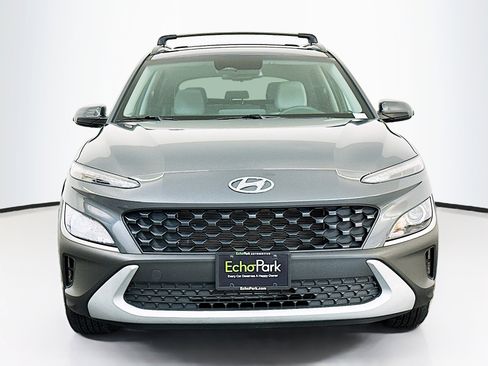 Used 2023 Hyundai Kona SEL image 2