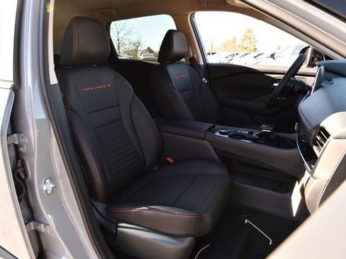 New 2026 Nissan Rogue SV image 23