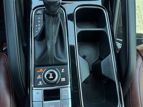 Used 2024 Kia Telluride SX Prestige AWD/4WD image 36