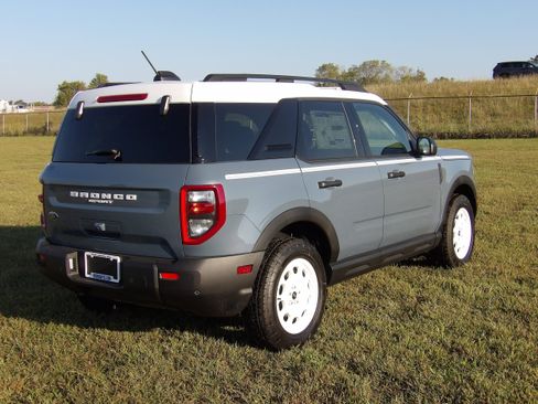 New 2025 Ford Bronco Sport Heritage w/ Convenience Package image 13