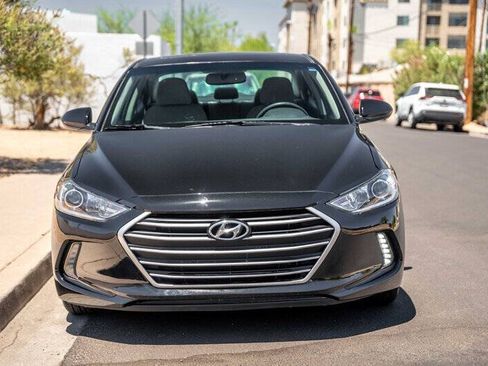 Used 2018 Hyundai Elantra Value Edition FWD image 8