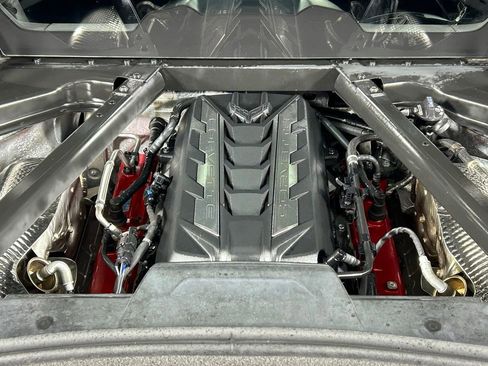 Used 2024 Chevrolet Corvette Stingray Premium Cpe w/ Z51 Performance Package image 41