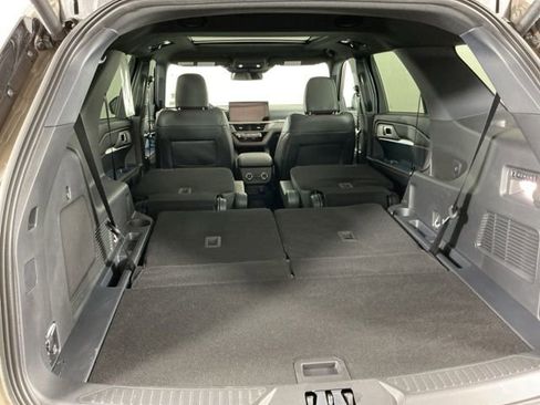 Used 2026 Ford Explorer ST w/ Sun And Sound Package AWD/4WD image 28