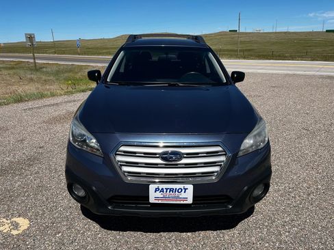 Used 2017 Subaru Outback 2.5i AWD/4WD image 8