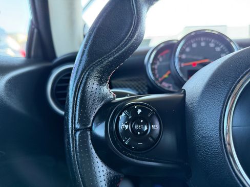Used 2014 MINI Cooper S image 19