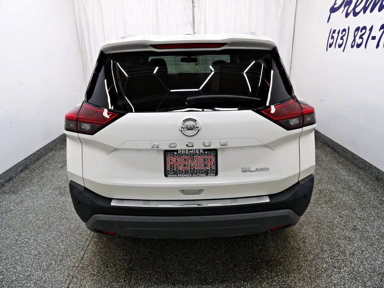 Used 2021 Nissan Rogue SL AWD/4WD image 5