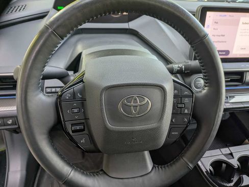 Used 2024 Toyota Prius XLE AWD/4WD image 16