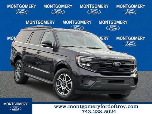 New 2026 Ford Expedition Active image 1
