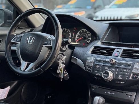 Used 2011 Honda Accord EX-L image 3