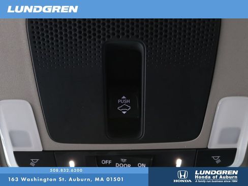 Used 2024 Honda CR-V EX-L image 29
