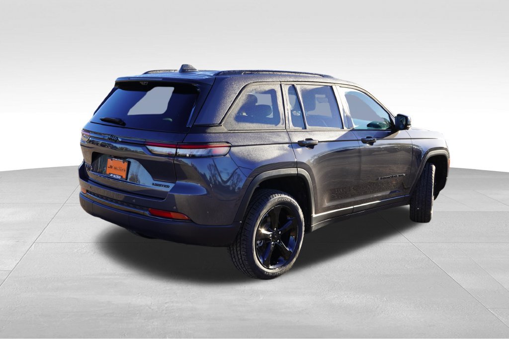 Certified 2025 Jeep Grand Cherokee Limited w/ Luxury Tech Group II AWD/4WD image 6