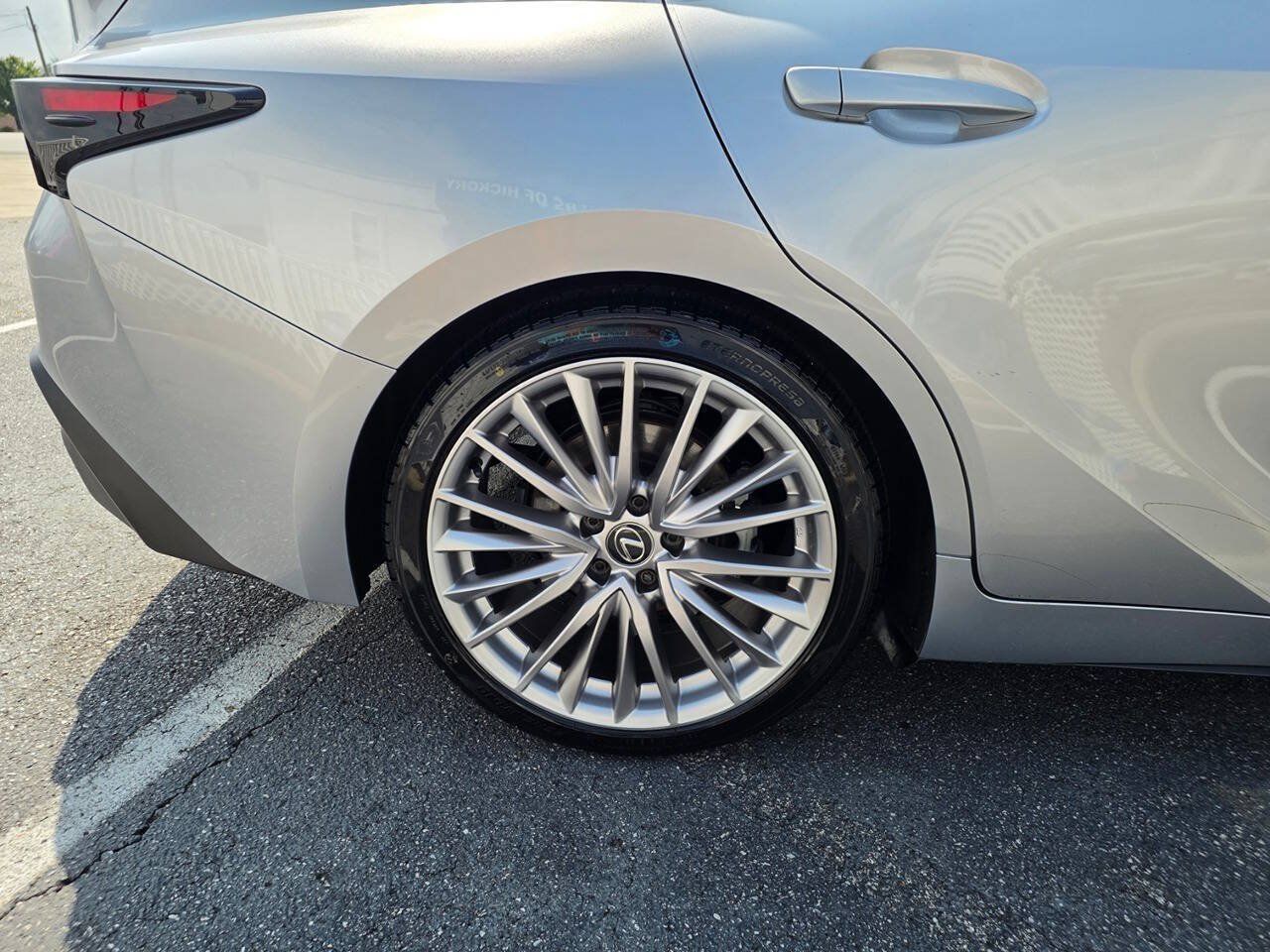 Used 2022 Lexus IS 300 w/ Premium Package RWD image 12