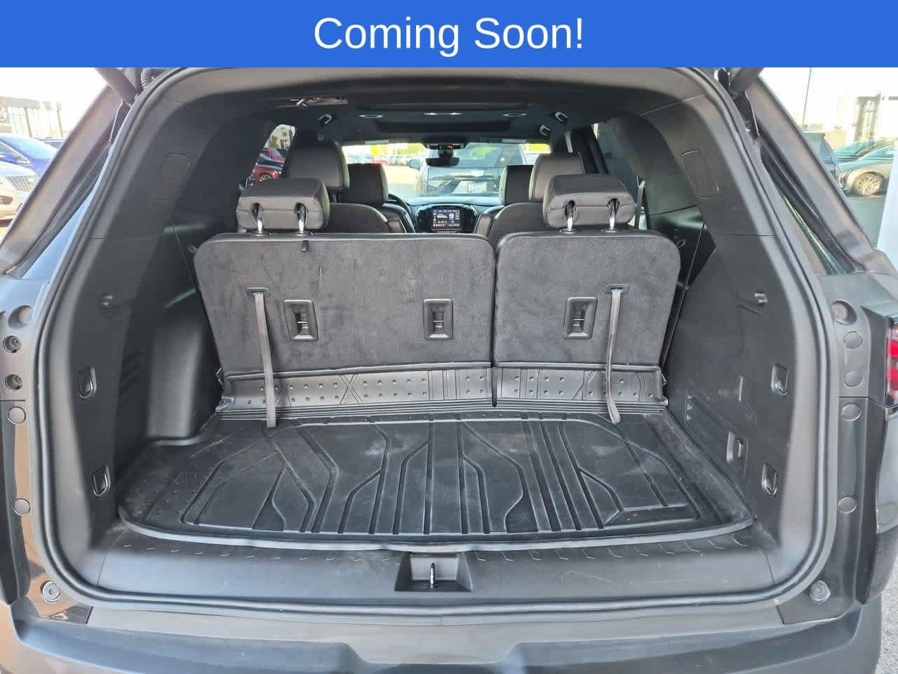 Used 2023 Chevrolet Traverse RS w/ LPO, Floor Liner Package AWD/4WD image 38