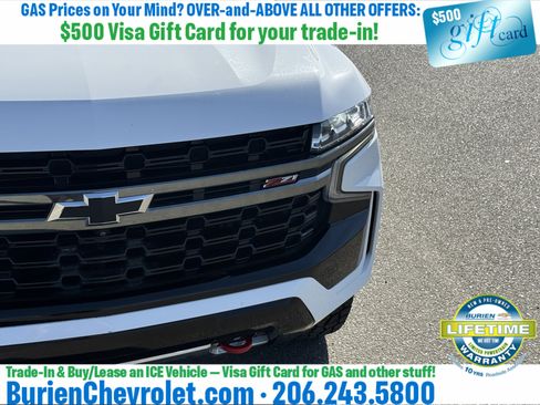 Used 2022 Chevrolet Suburban Z71 w/ Luxury Package AWD/4WD image 42