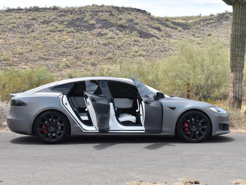 Used 2019 Tesla Model S 100D AWD/4WD image 10