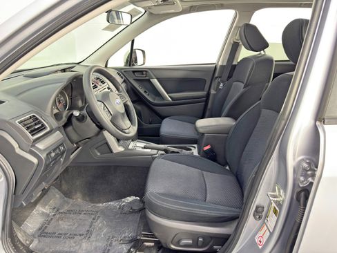 Used 2016 Subaru Forester 2.5i Premium w/ All-Weather Package image 16