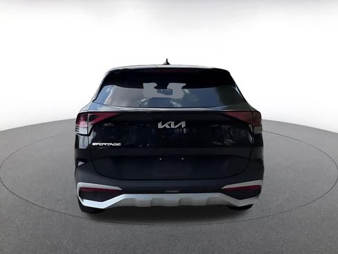 Used 2025 Kia Sportage LX image 12