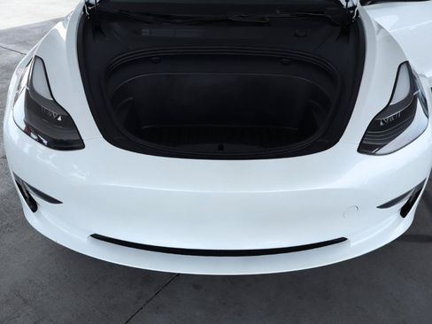 Used 2023 Tesla Model 3 Standard Range RWD image 33
