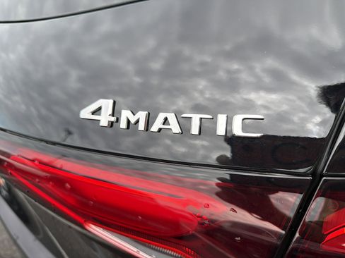 New 2026 Mercedes-Benz GLC 300 4MATIC image 8