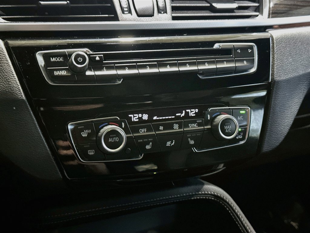 Used 2018 BMW X1 xDrive28i AWD/4WD image 16