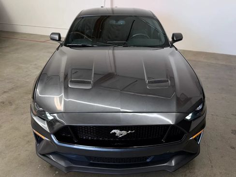 Used 2020 Ford Mustang GT RWD image 3