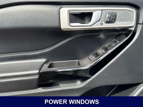 Used 2022 Ford Explorer ST w/ Equipment Group 401A RWD image 13