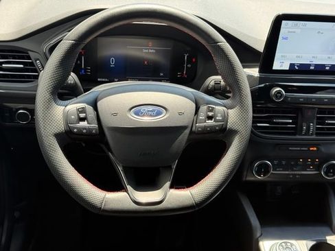 Used 2023 Ford Escape ST-Line FWD image 20