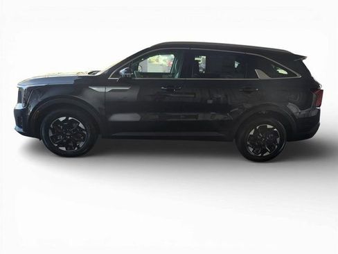 New 2026 Kia Sorento S image 7