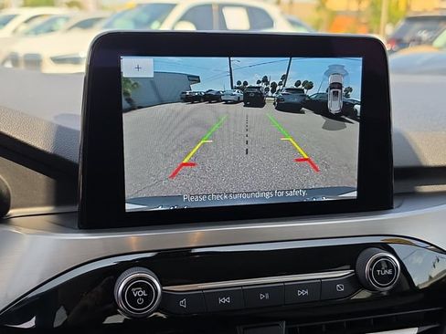 Used 2021 Ford Escape Titanium AWD/4WD image 26