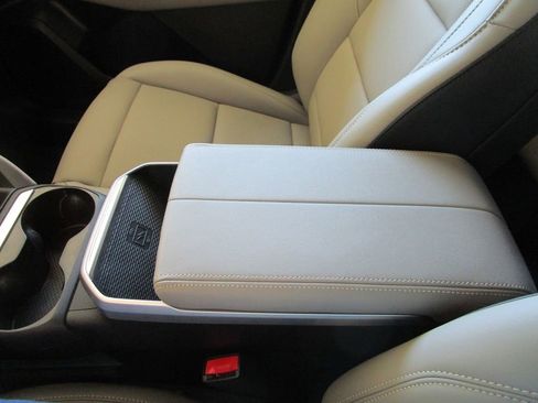 New 2026 GMC Terrain Elevation image 31