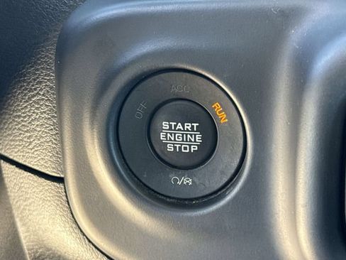 Used 2021 Jeep Wrangler Unlimited Sport AWD/4WD image 24
