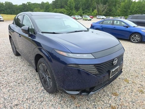 Used 2025 Nissan Murano Platinum w/ Cargo Package AWD/4WD image 1