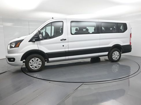 Used 2023 Ford Transit 350 XLT RWD image 26