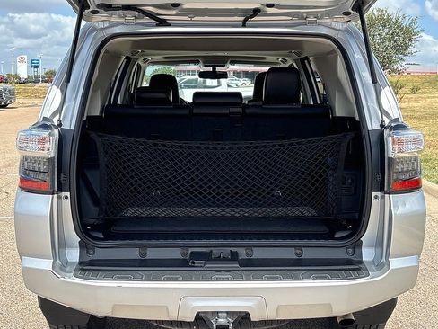 Used 2016 Toyota 4Runner SR5 Premium RWD image 7